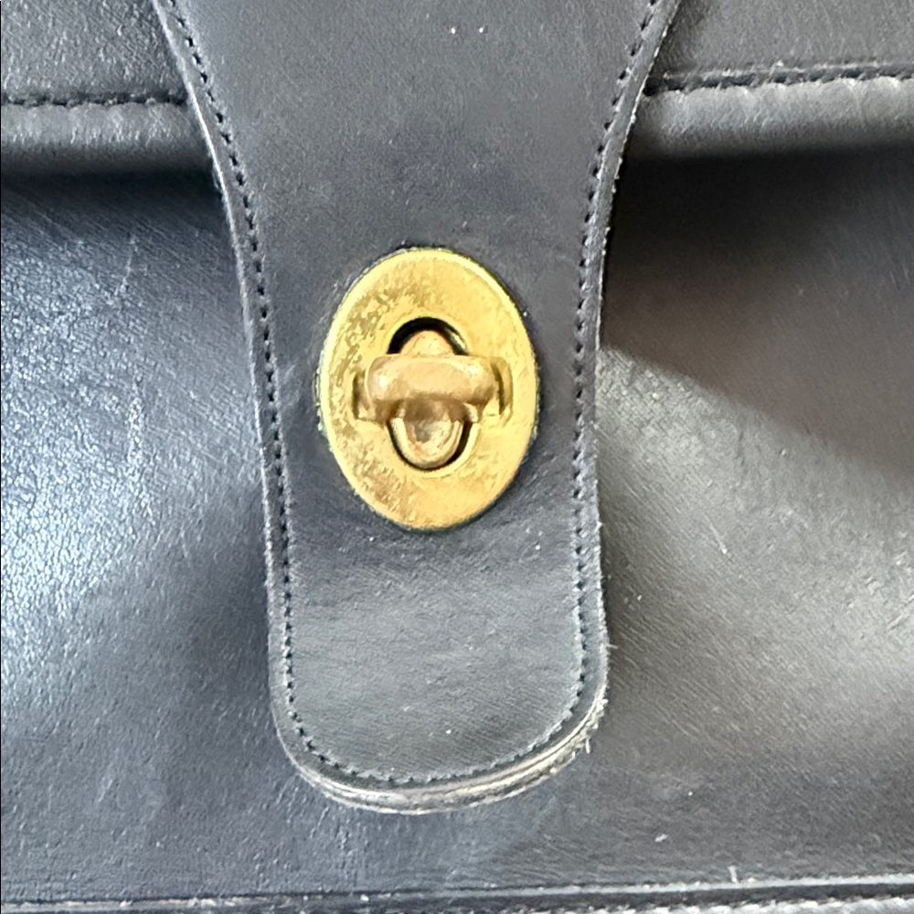 Coach Metropolitan Briefcase Vintage and Viral - Picture 8 of 17